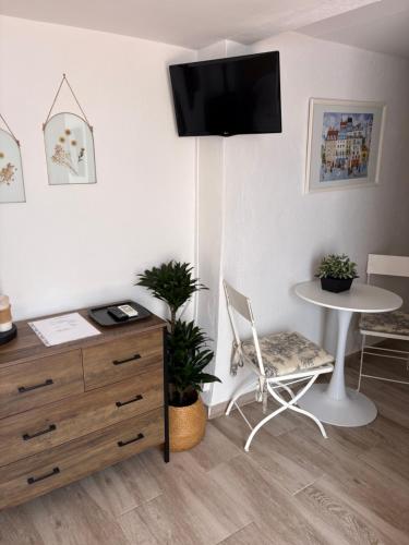 Estudio a 10 minutos del Puerto Banus 4