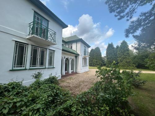 Private Lincoln Retreat - 4 Bedroom House gîte à louer Lincolnshire Partnership Trust
