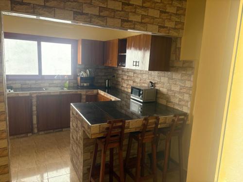 Apartment Sleeps 6 with Free Parking, Dakar