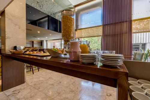 Food and beverages, Hotel Majestic Rosario in Rosario