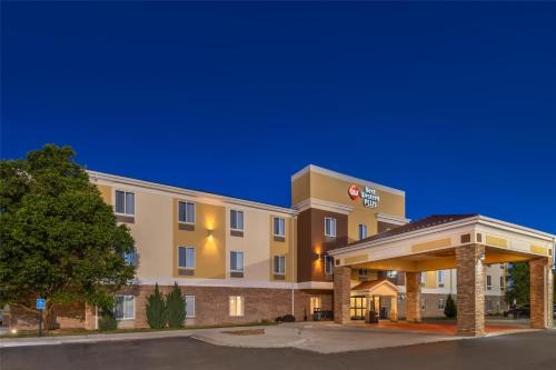 Best Western Plus Liberal Hotel & Suites