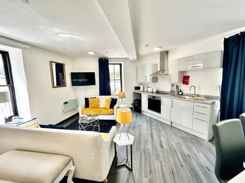 Luxury apartment, Mountain View in a Heritage Town in Blaenavon