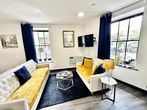 Luxury apartment, Mountain View in a Heritage Town in Blaenavon