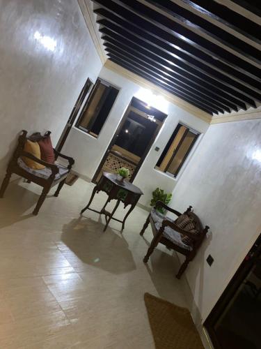 Fatnaish Sea Front Apartment in 拉姆