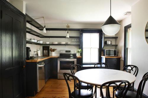 Hasbrouck House in Стон Рідж