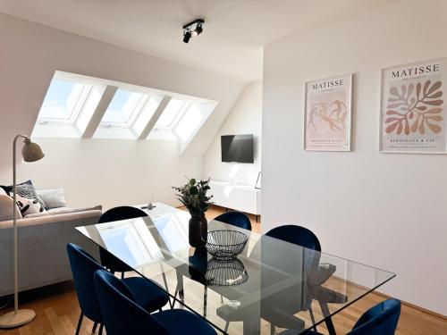 Modern & Spacious 2BR Apartment with Balcony, Vídeň