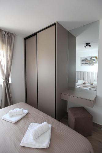 Two-Bedroom Apartment image 7