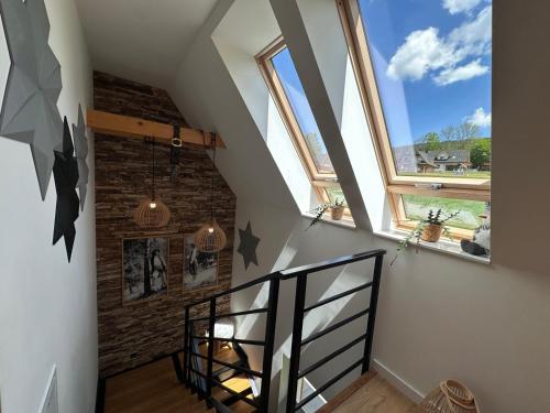Three-Bedroom House with a spacious living room image 4