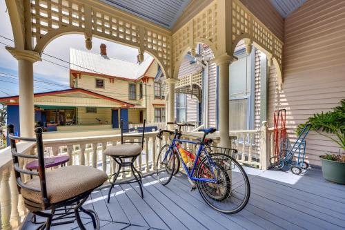 Grand Gables Home 1 Block to St Johns River! in Palatka (Florida)