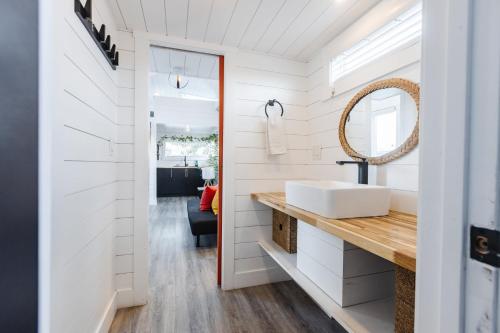Angels Landing Tiny Home detail