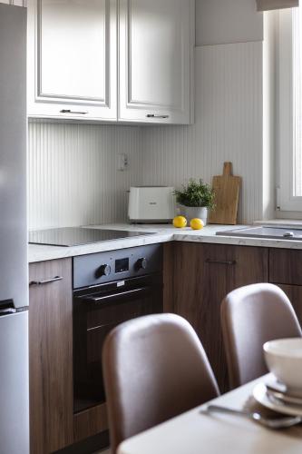 NEW #Madalińskiego57 - city center, new bulding, 2 bedrooms, 2x double beds and a fold-out sofa, separate kitchen, air conditioning, balcony, underground parking, self check in 24h, internet, Netflix, coffee machine, washing machine,1 km to the railway, Wrocław (photo 7)