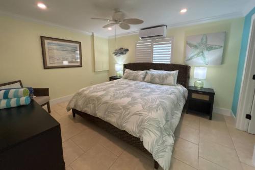 Lulu's Key House – Entire 4-Unit Complex - image 3