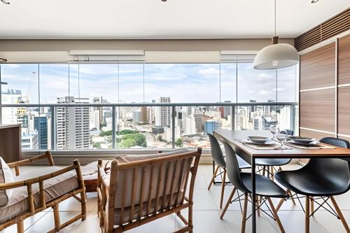 Loft Sofisticado com Vista Incrível - DNA256, São Paulo