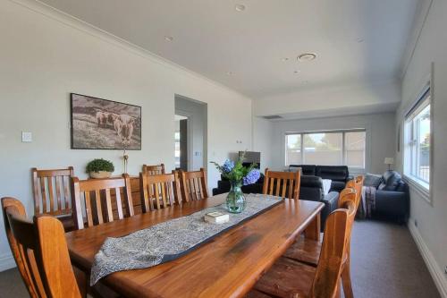 Spacious Remuera Bungalow with Parking and Aircon, Auckland (Foto 4)