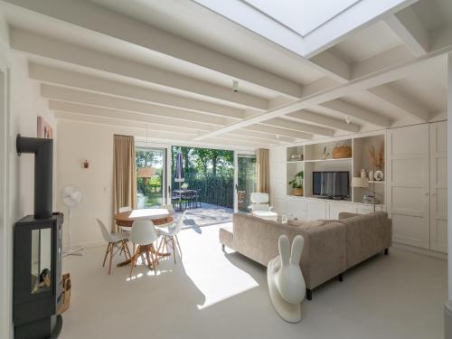 Sadržaji, Bungalow in Netherlands near Sandy Beach in Schagen