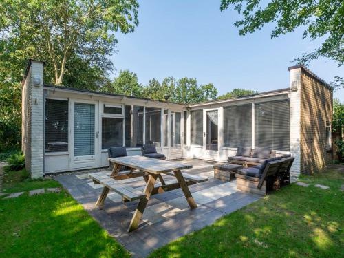  Duinland 110 Bungalow in Sint Maartenszee in Sint Maartensvlotbrug