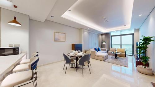 Vacationer I Vista 2 Bedroom I Business Bay I Free Parking, Pool, Gym & Wi-Fi, Дубай (фото 8)