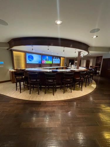 Exclusive Villa with Expansive Space & Private Bar