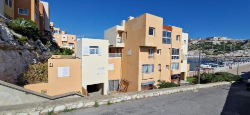 Exterior view, Marseille Frioul in Les Iles