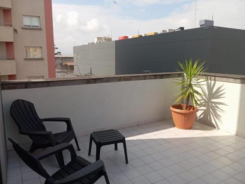 Departamento en microcentro 3er piso con balcon in Barrio Centro