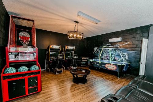 Disney Themed Villa Pool & Game Room