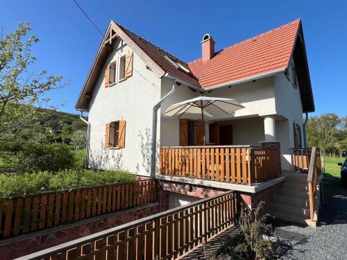 Viesnīcas āriene, Öreghegyi Vendégház - Guesthouse on the Old Hill (Oreghegyi Vendeghaz - Guesthouse on the Old Hill) in Balatonszepezd