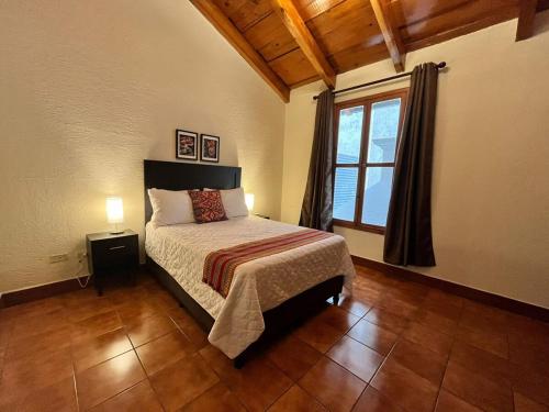 JAZ - Excellent location in Antigua, 4 guests, Antigua Guatemala (foto 6)
