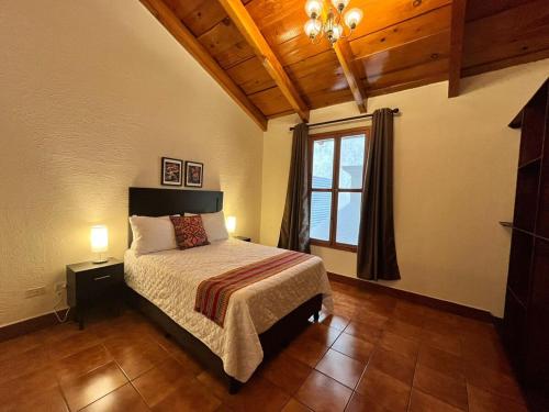 JAZ - Excellent location in Antigua, 4 guests, Antigua Guatemala (foto 9)