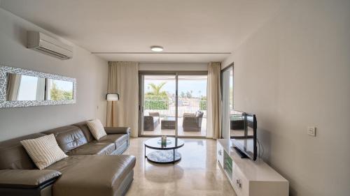 Magnolia Golf Apartment