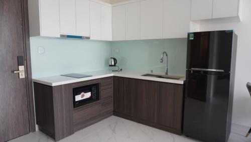 Campell hotel & apartment Vinhome Grand Park