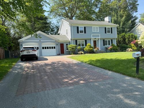 basement Two queen beds with private bathroom in Lexington in Lexington (MA)