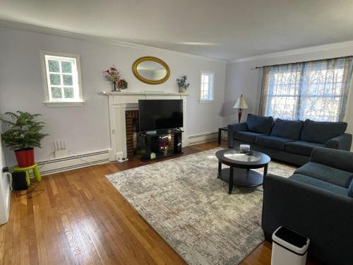 basement Two queen beds with private bathroom in Lexington in Lexington (MA)