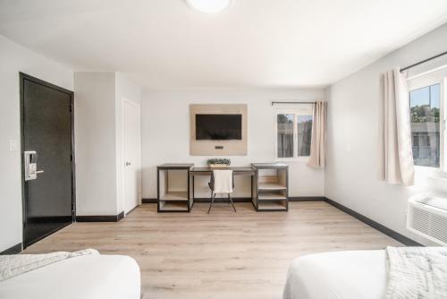 Facilities, ERTH INN by AGA- San Ysidro in San Ysidro