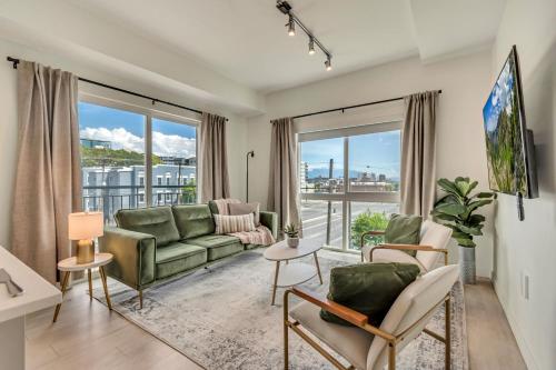 Paperbox by Cloud Dream Homes, Salt Lake City