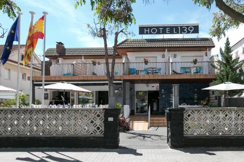 Hotel 139 - image 13