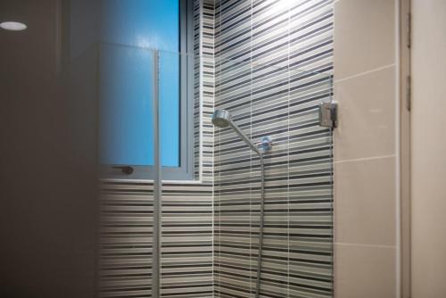 Apartment image 10