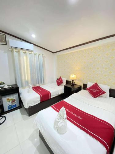 Superior Twin Room image 10
