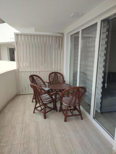 Vukan Srebrno jezero in เวลิโค กราดิสเต