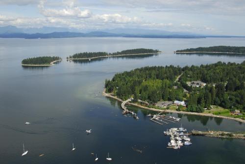 Heriot Bay Inn in Heriot Bay, Canada