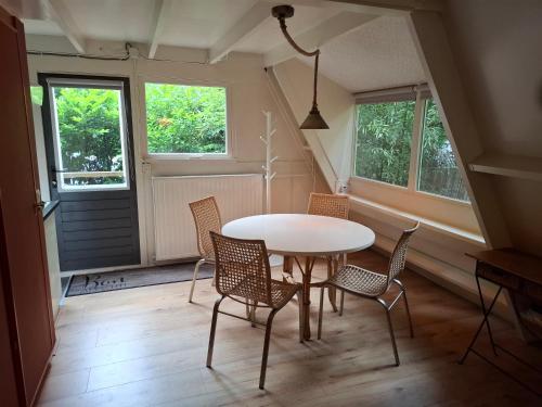 設施, Bosrijk gelegen vakantiehuis met optimale privacy! in 拉娜肯