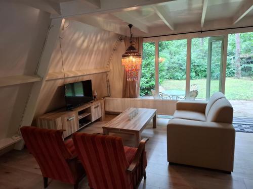 設施, Bosrijk gelegen vakantiehuis met optimale privacy! in 拉娜肯