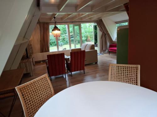外部景觀, Bosrijk gelegen vakantiehuis met optimale privacy! in 拉娜肯
