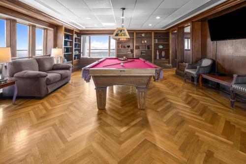 Facilities, Coconut Malorie Resort Ocean City, Ascend Collection Hotel near Macky's Bayside Bar & Grill