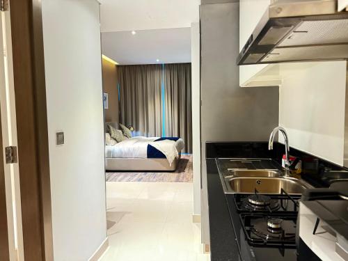 Bellaviu Holiday Homes- Escape the Buzz-Your Quiet Spot in DAMAC Prive, Dubai