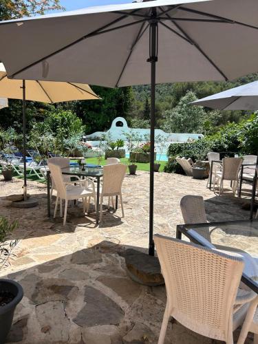 Hotel Humaina - image 13