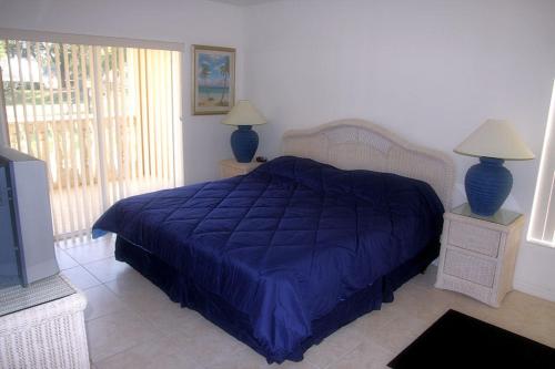 Lakeside Vacations - image 11