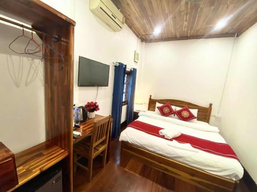 Double Room image 1