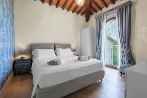 Ciliegino Apartment, Pool, Landscape View, Montaione, Toscana in 蒙塔伊奧內