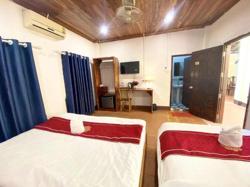 Deluxe Triple Room image 4