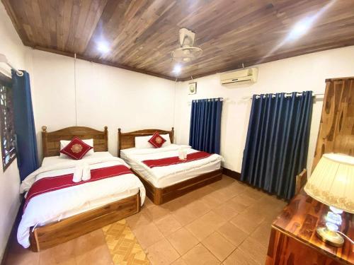 Deluxe Triple Room image 1